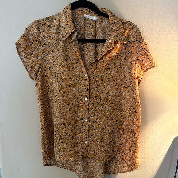 Everleigh from Anthropologie Floral Blouse - Picture 3 of 3